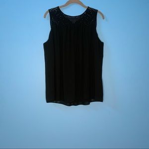 BOGO Maette Black Sleeveless Blouse